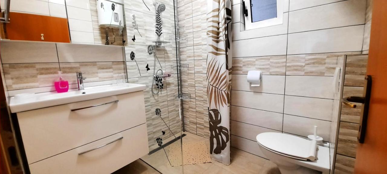 Apartment Miroslav Krk Town Zewnętrze zdjęcie