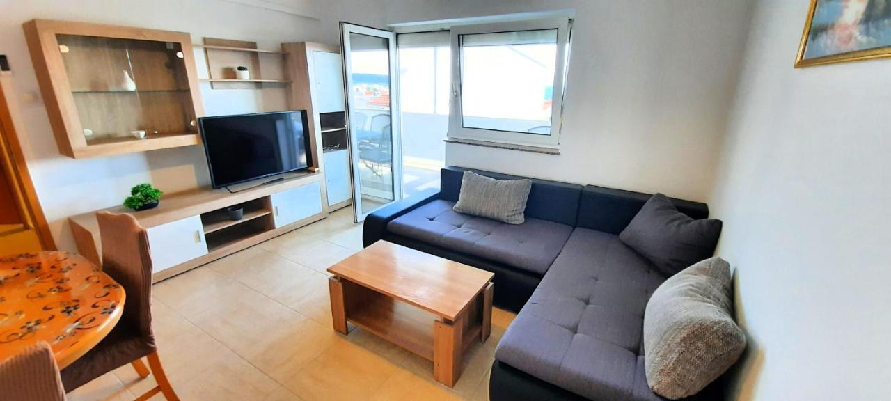 Apartment Miroslav Krk Town Zewnętrze zdjęcie